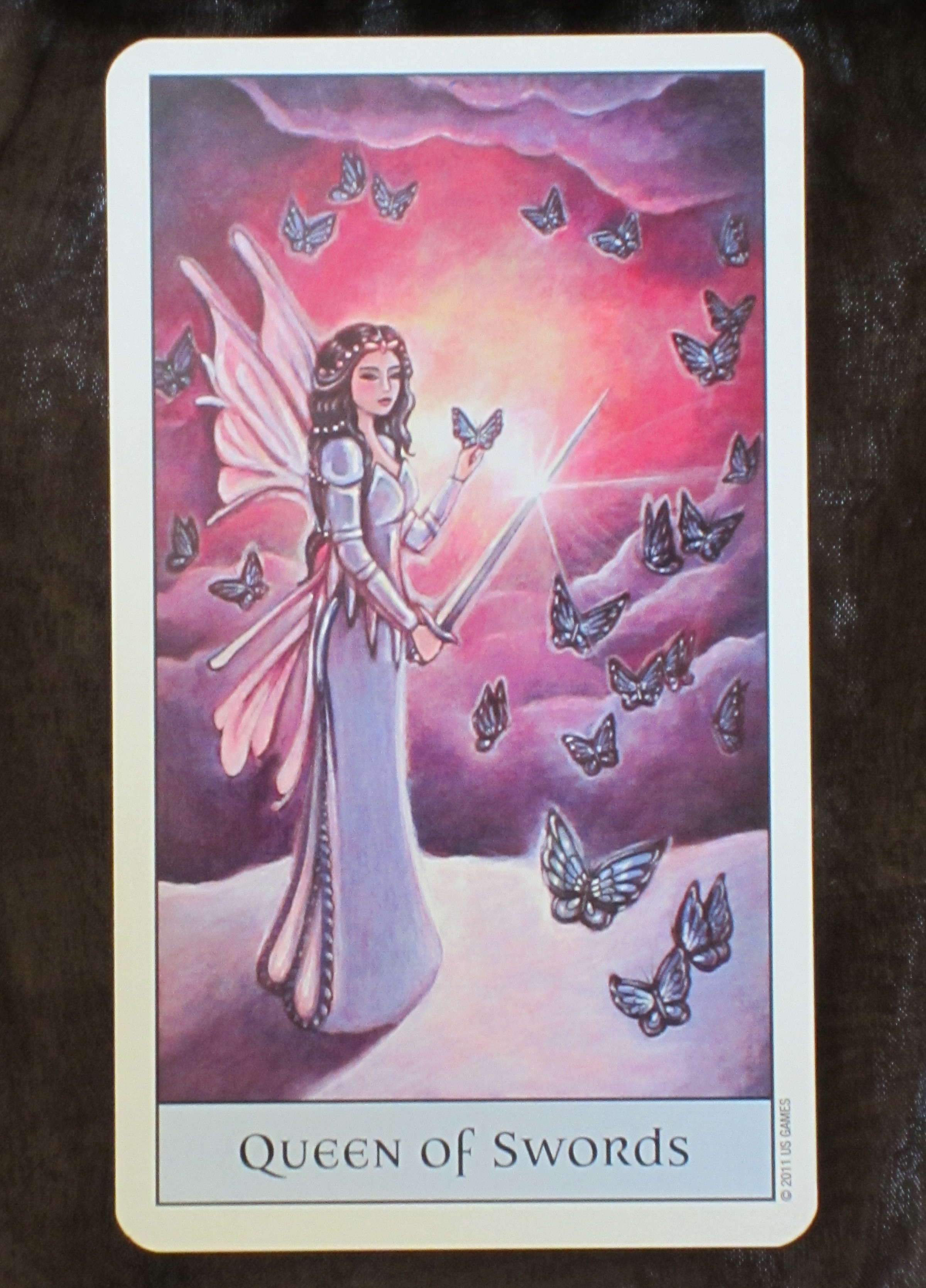 Queen Of Swords Tarot Reading For Friday Daily Tarot Girl queen-of-swords-tarot-reading-for-friday-daily-tarot-girl